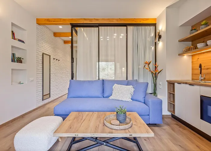 Lola Apartament *