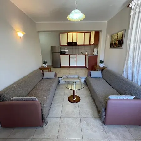 Lola Apartment Liapades