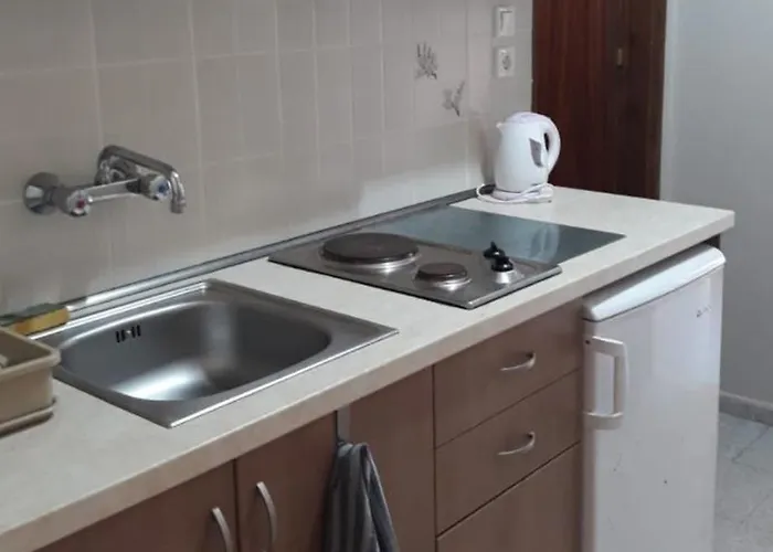 Lola Apartament Liapades