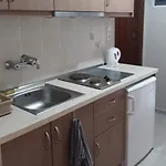 Lola Apartman Liapádesz